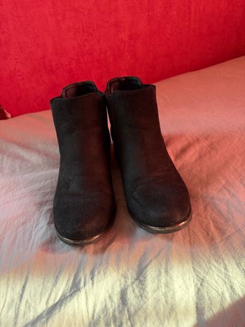 Bottines à talons bas