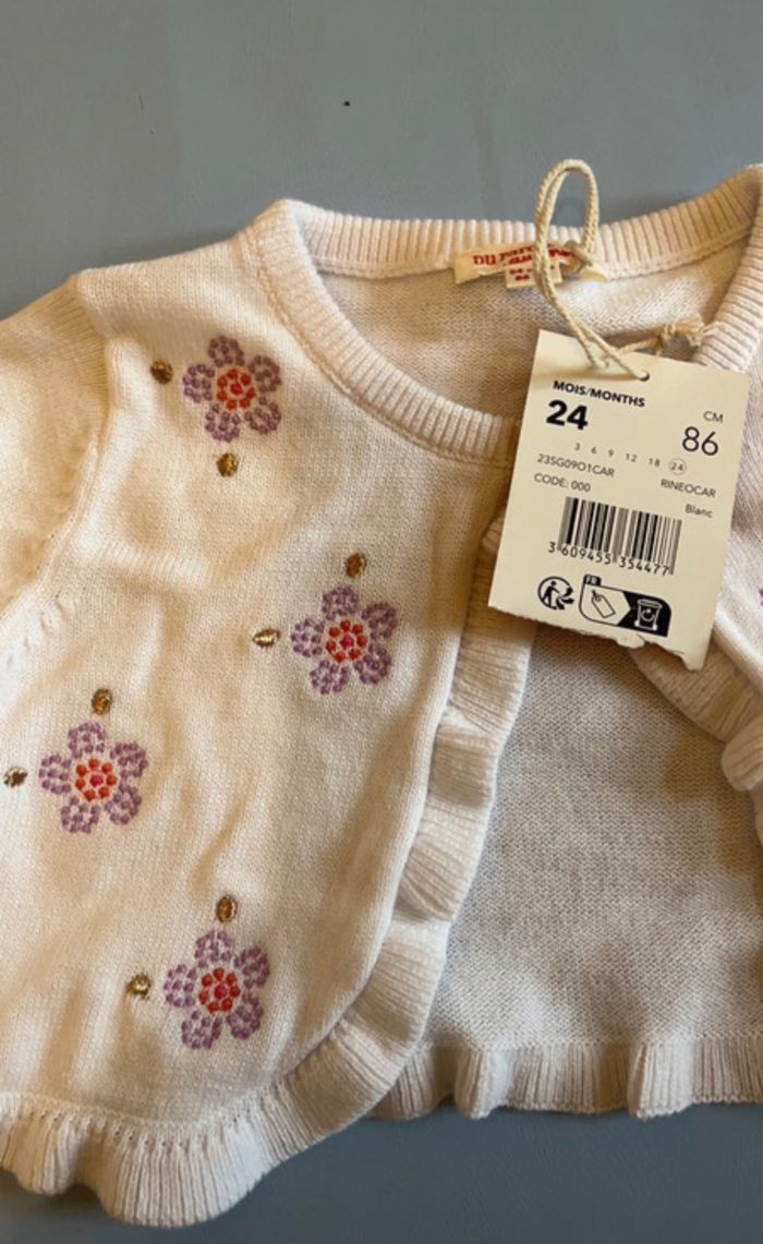 Cardigan blanc motif fleurs - photo numéro 2