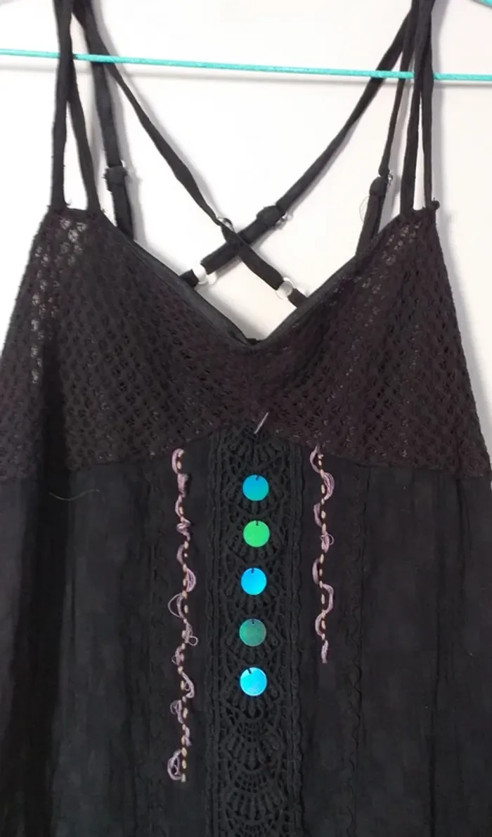 Robe taille 38/40 - photo numéro 2