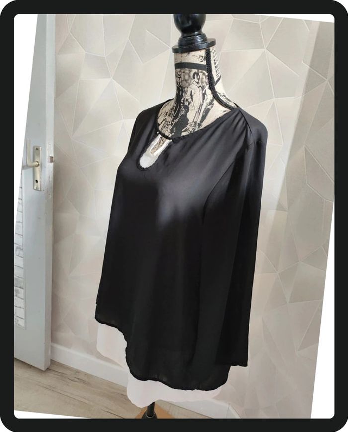 Blouse noir et blanche - photo numéro 2