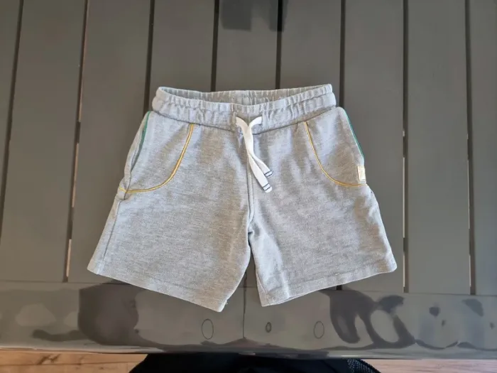 Short 2ans gris