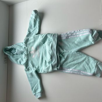 Ensemble adidas