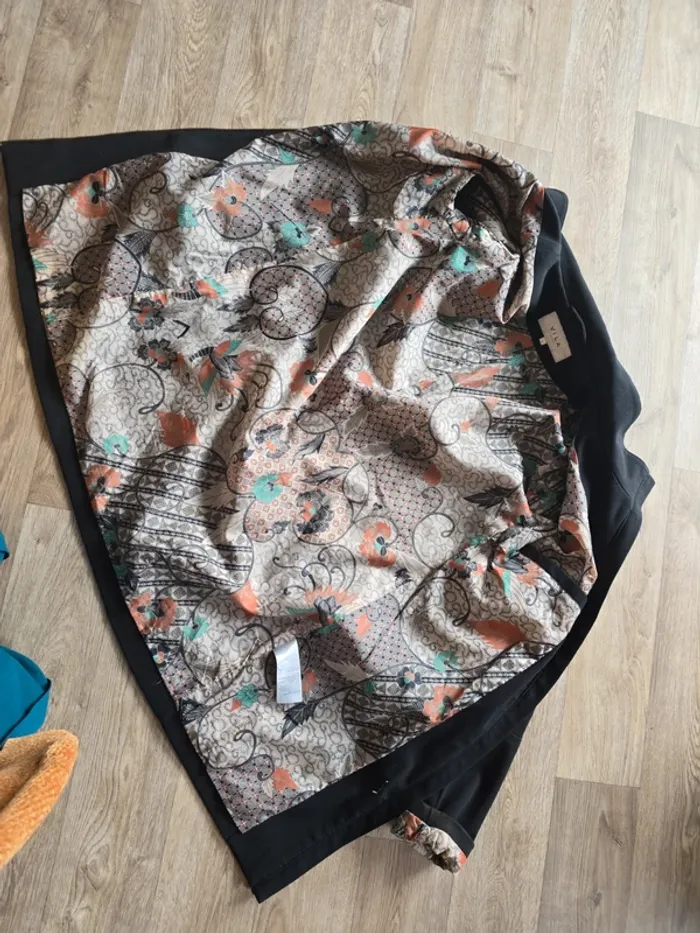 Veste Vila - photo numéro 5