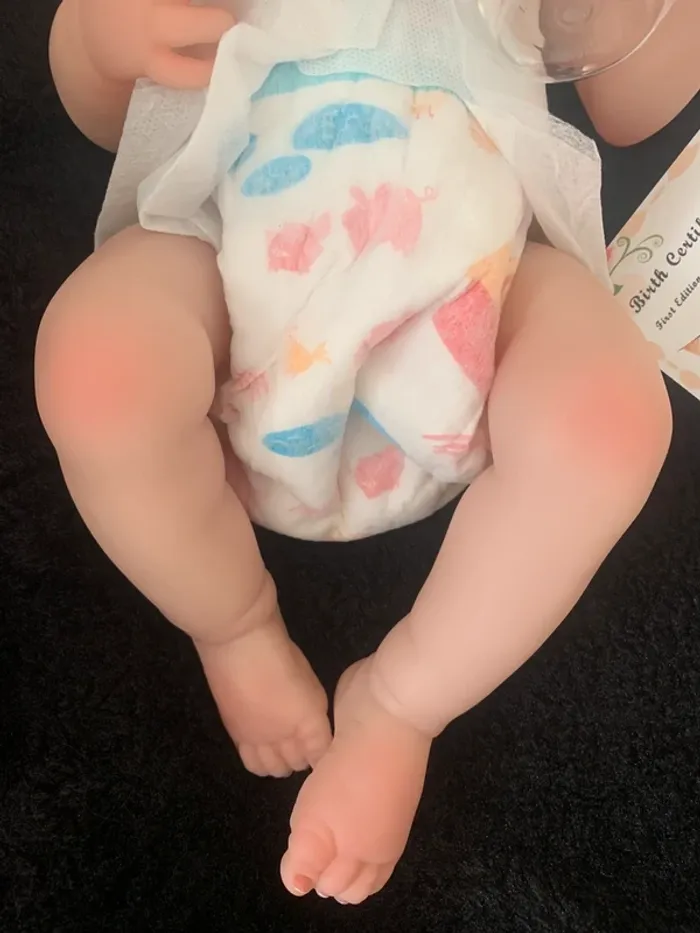 Bébé Reborn réaliste de 48 cm en vinyle souple - photo numéro 5