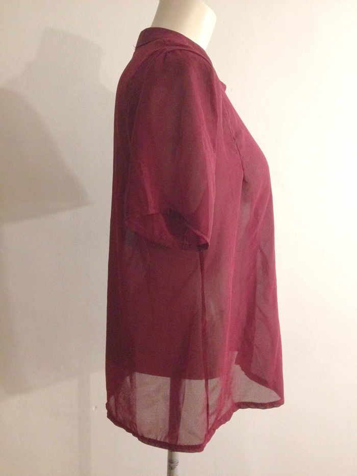Blouse transparente bordeaux manches courtes look féminin - photo numéro 3