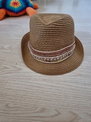 Chapeau