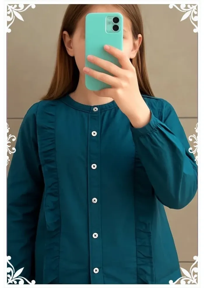 Chemisier bleu taille 12 ans enfant fille bonnet à ponpon - photo numéro 2