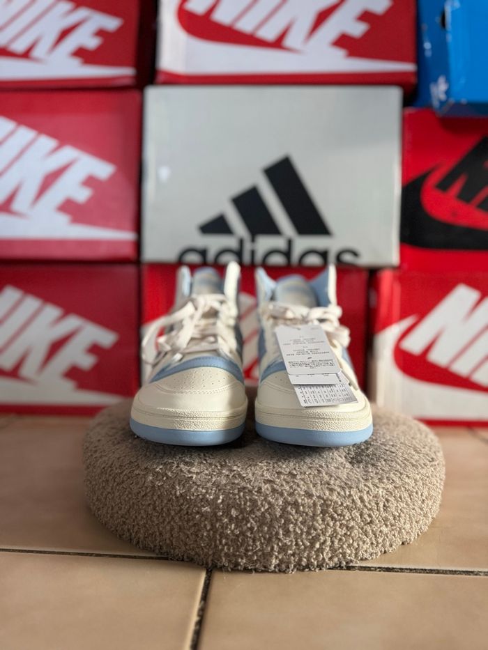 Adidas BREAK START MID W Taille 40 - photo numéro 3