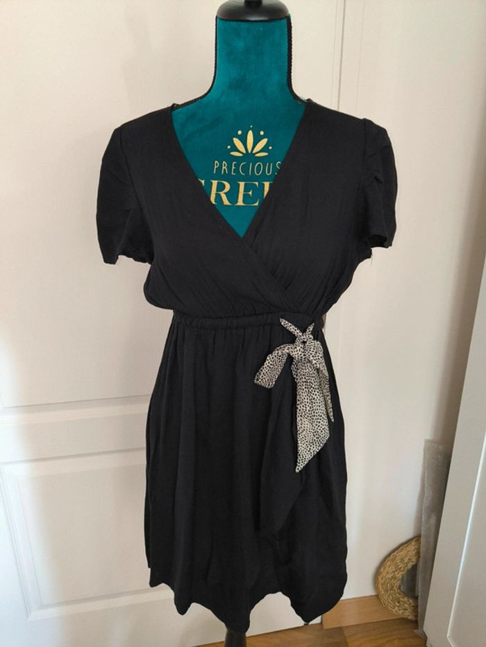 Robe mim noire ceinture