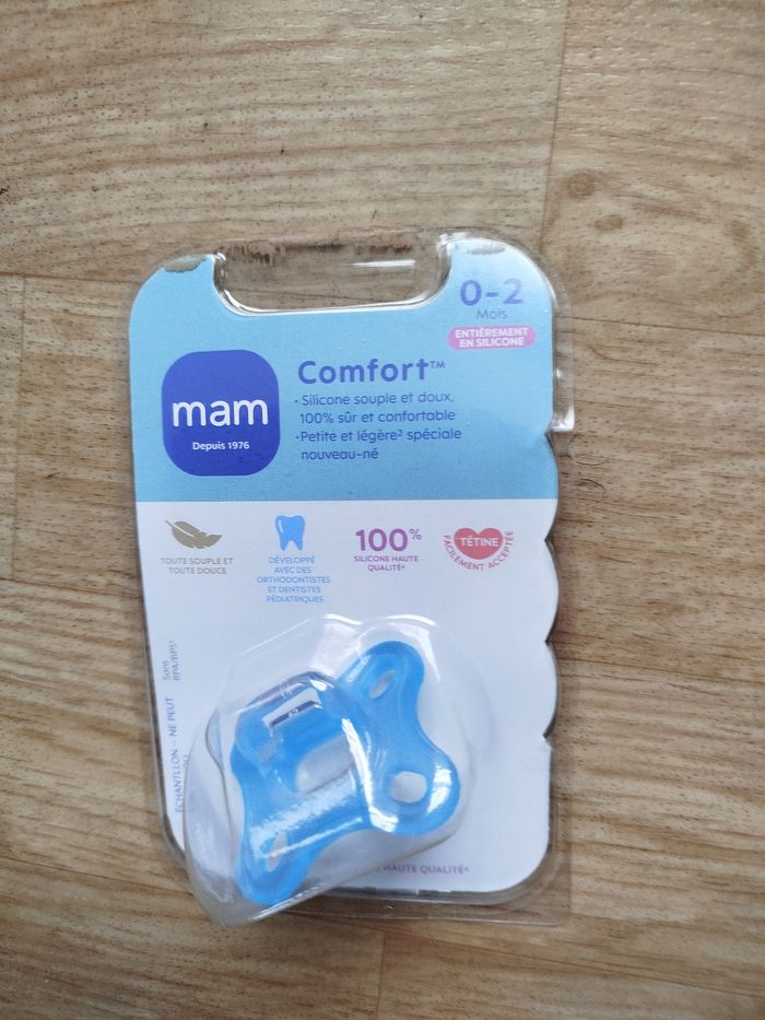 Sucette mam