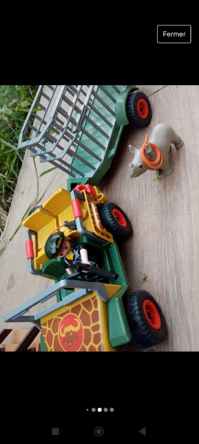 Playmobil Centre de soins pour animaux plus tous les véhicules - photo numéro 7