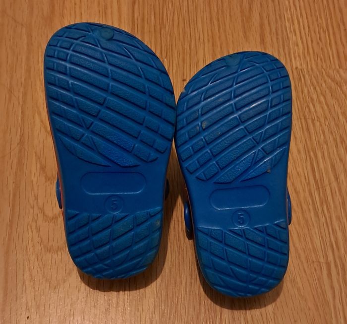 Crocs - photo numéro 2