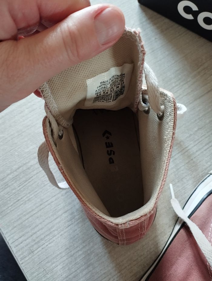Converse - photo numéro 5