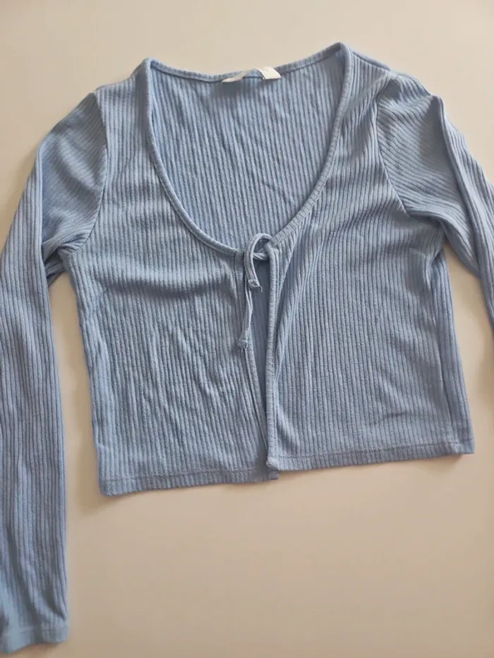 Gilet en fine maille côtelée