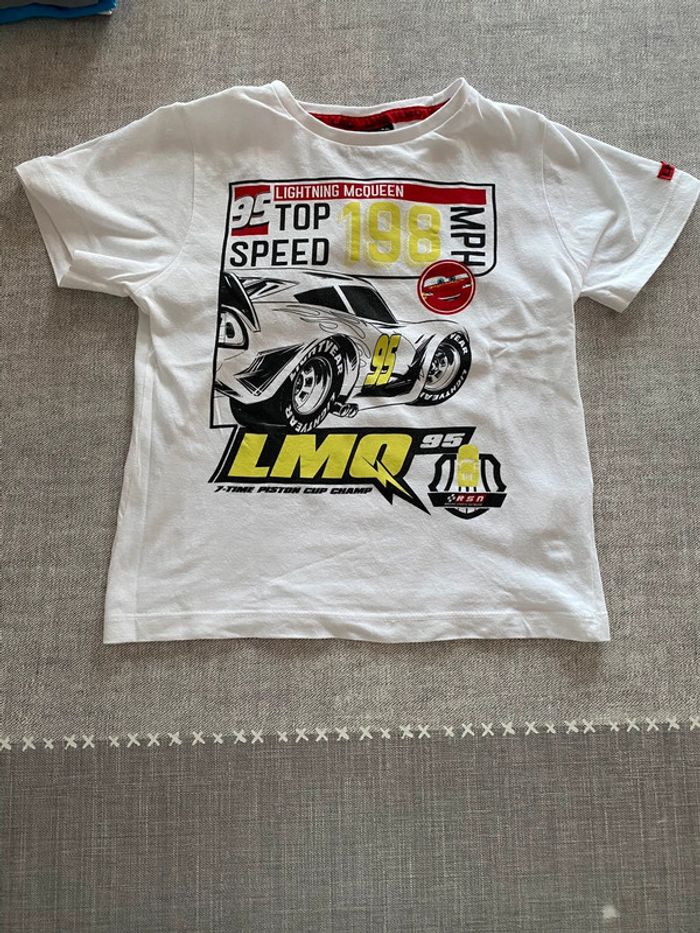 T shirt blanc cars Disney 6 ans