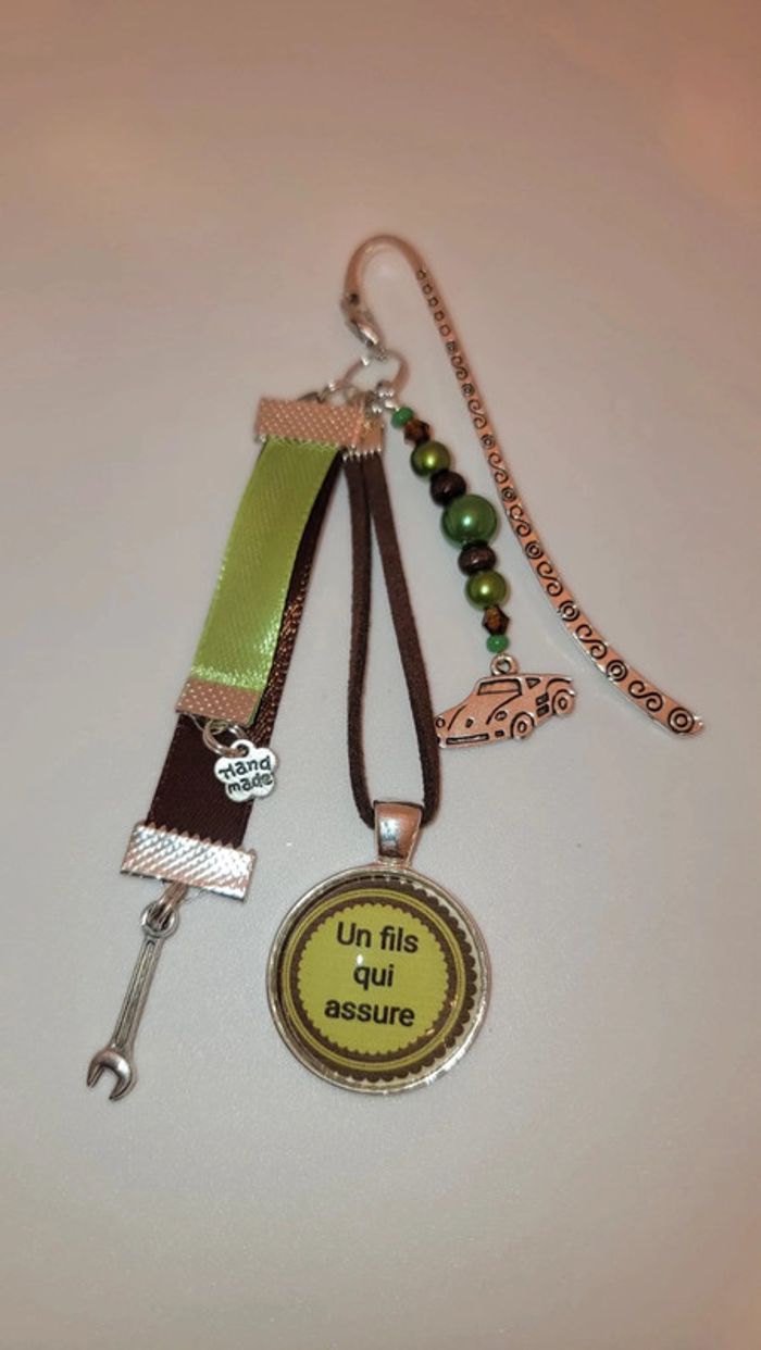 Cadeau mon fils, marque page " un fils qui assure"