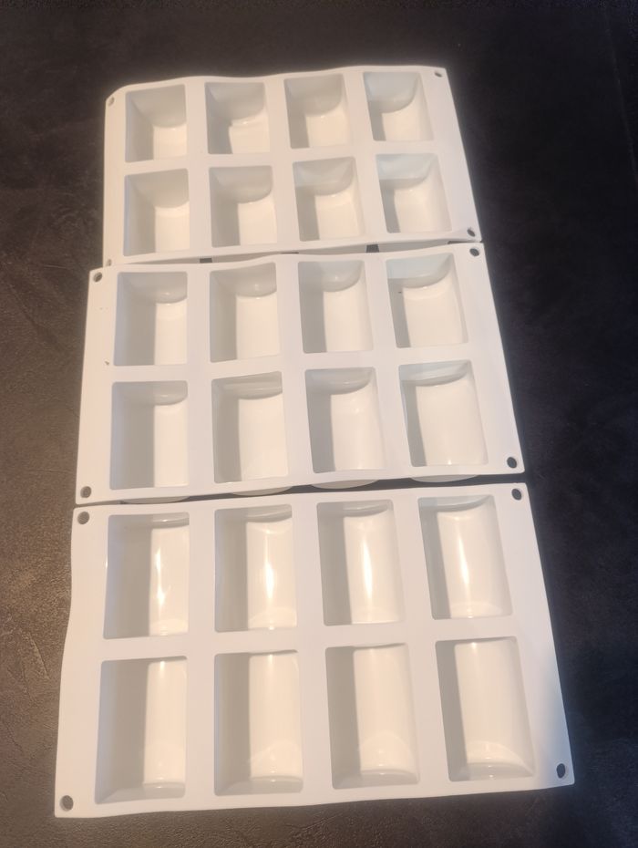 Lot Moules bûchettes - photo numéro 3