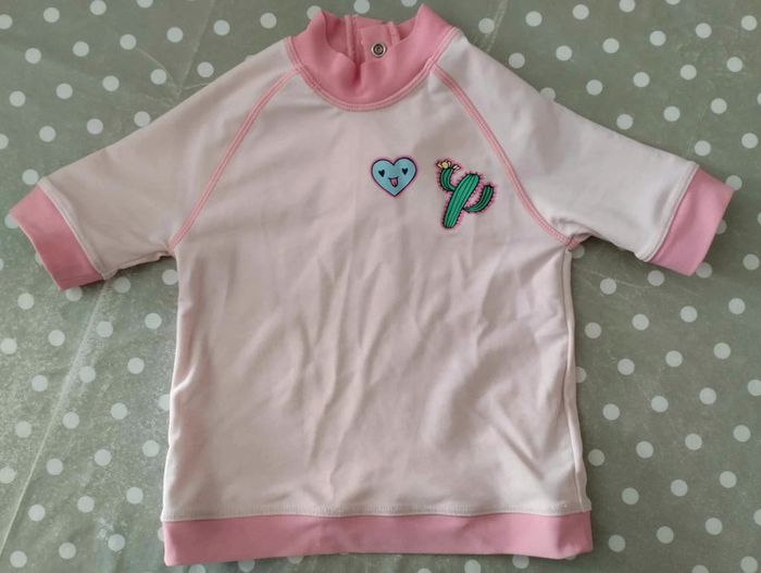 T-shirt anti-UV 18 mois