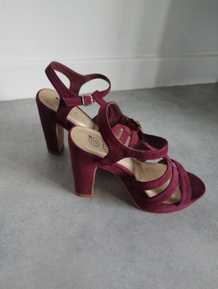 Sandale à talons - photo numéro 2