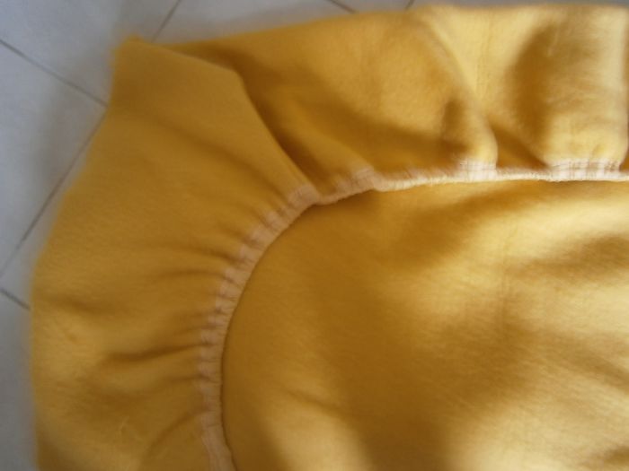 Couverture moutarde COURTELLE Lit 140 - photo numéro 2