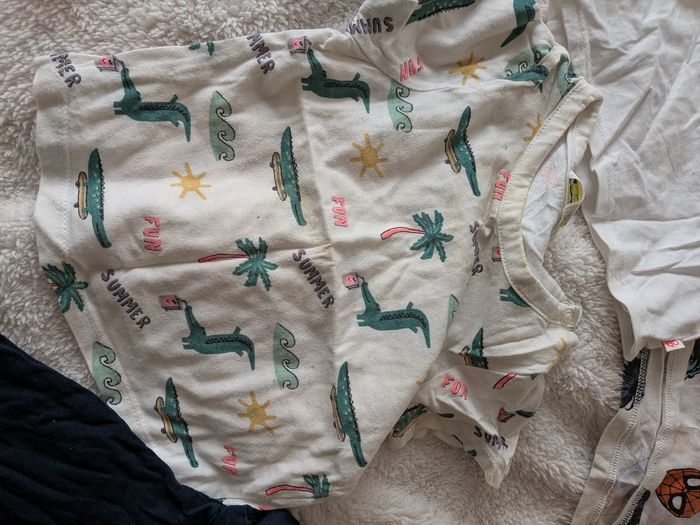 Ensemble t shirts 12 mois - photo numéro 7