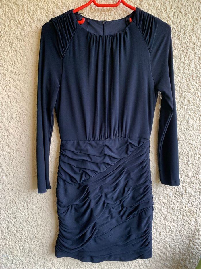 Robe noire drapée Zara Basic taille 38