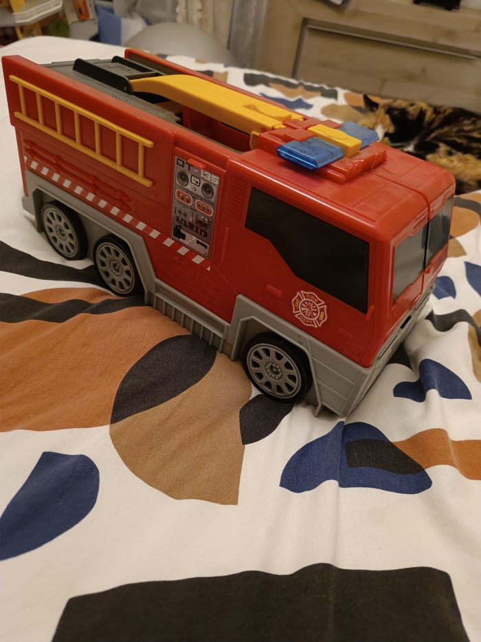 Camion de pompier pliable - photo numéro 2