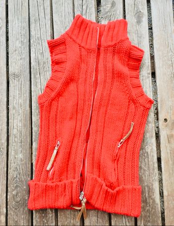Pull gilet sans manche Mango