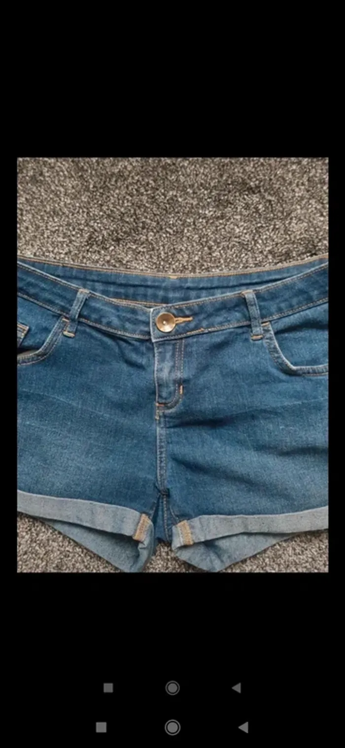 Short jean's taille 38 - photo numéro 4