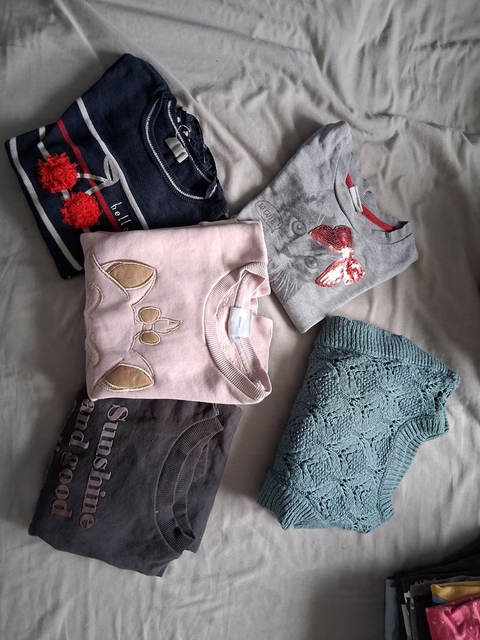 Gros lot de vêtements fille - photo numéro 2
