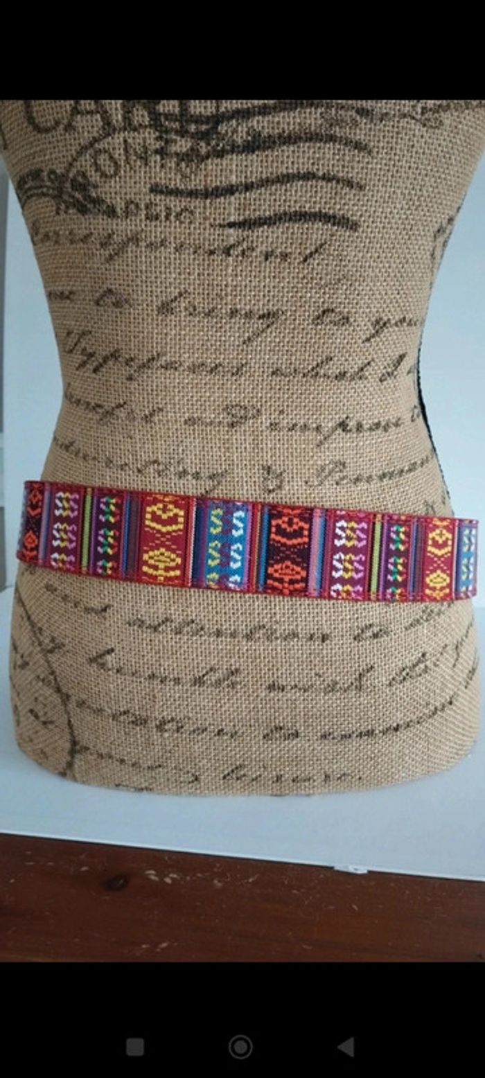 Ceinture rouge avec motifs colorés 90 cm - photo numéro 6