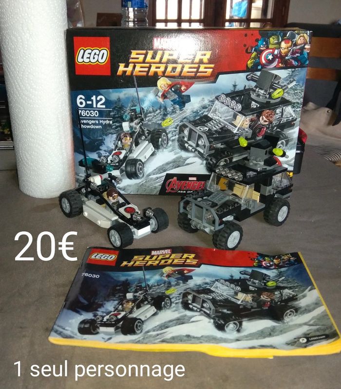 2 véhicules Lego Marvel 76030