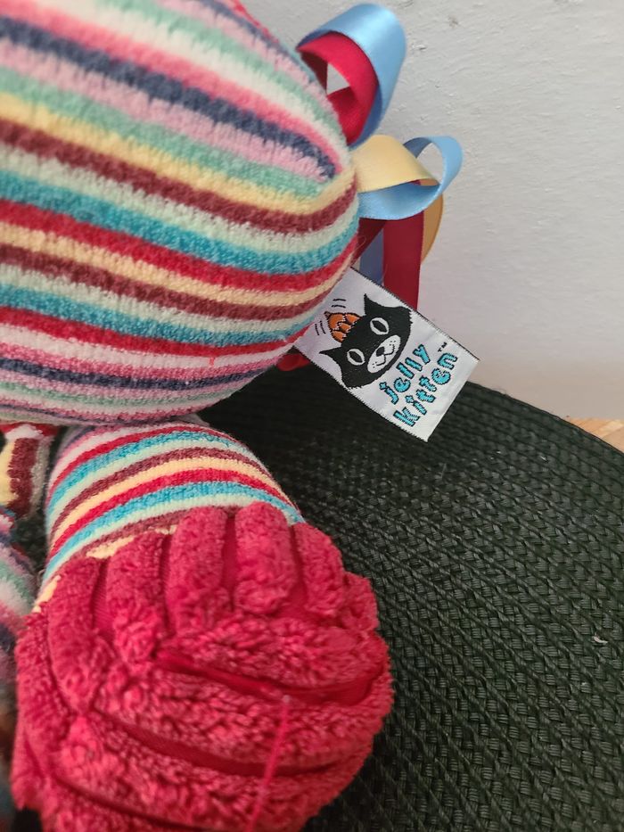 Doudou cheval rayé multicolore JELLY KITTEN JELLYCAT 35 cm env. - photo numéro 4