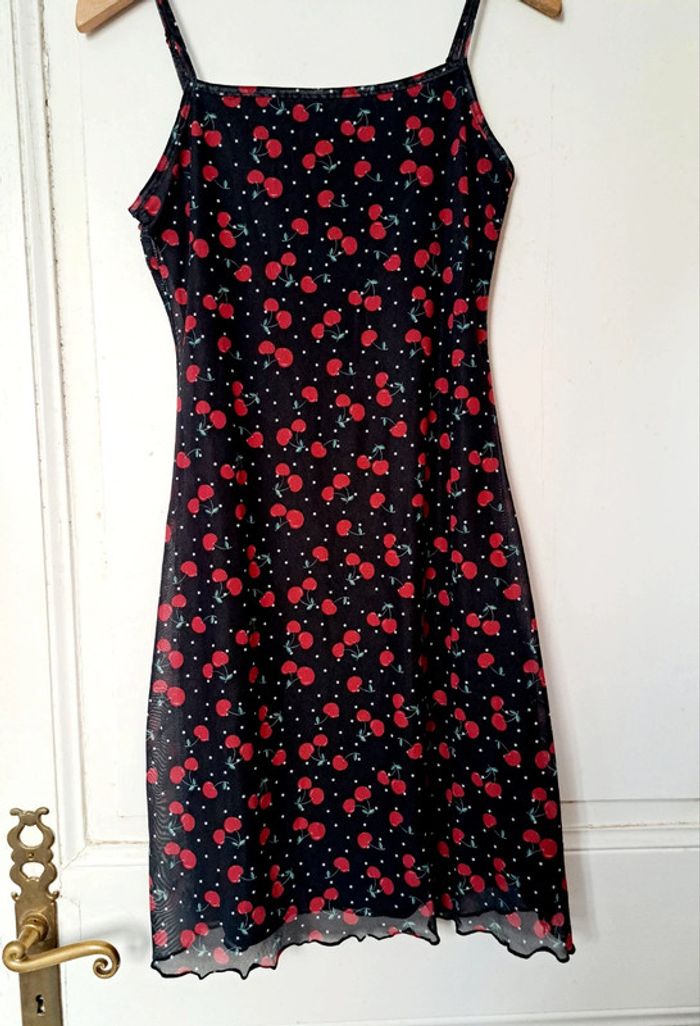 Robe courtes motifs cerises 🍒. Esprit vintage coquette