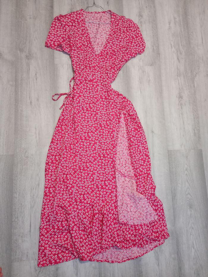 Robe rose a fleur longue