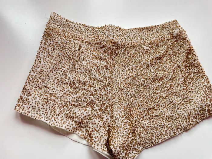 Short brodé de perles taille xs deby debo - photo numéro 2