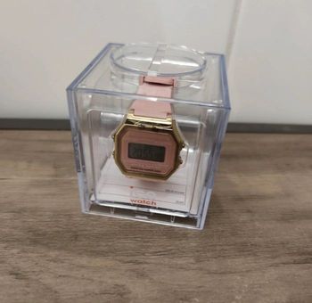 Montre Ice Watch Digit Retro Blush Pink 