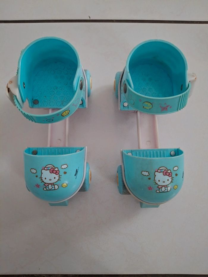 Patins à roulettes hello kitty - photo numéro 3