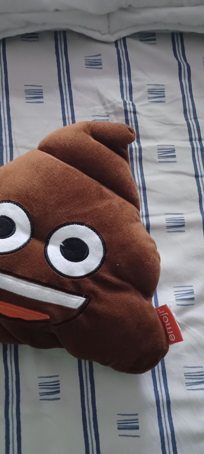 Très jolie petite peluche - photo numéro 3