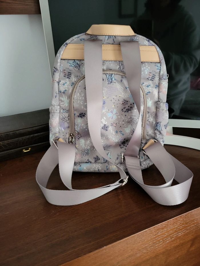 Nouveau sac à dos sans - photo numéro 3