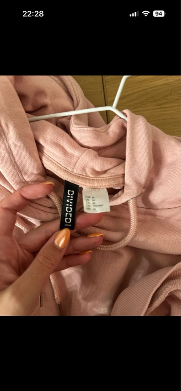 Sweat rose H&M - photo numéro 3