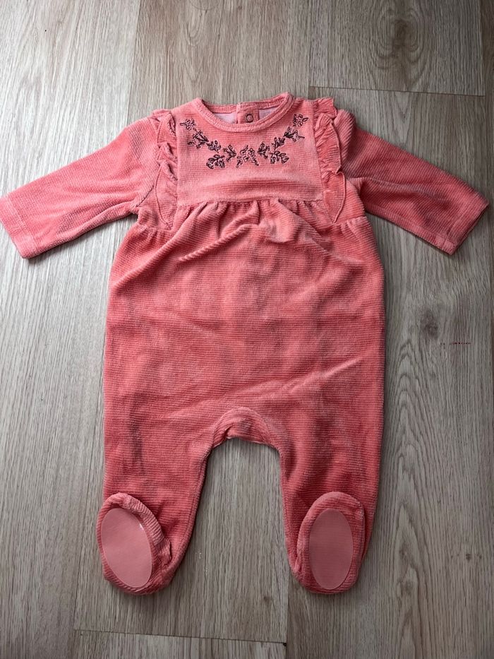 Lot de 4 pyjamas 3 mois fille - photo numéro 9
