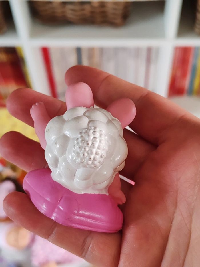 Figurine tonko compagnon finder - lapin rose - photo numéro 4