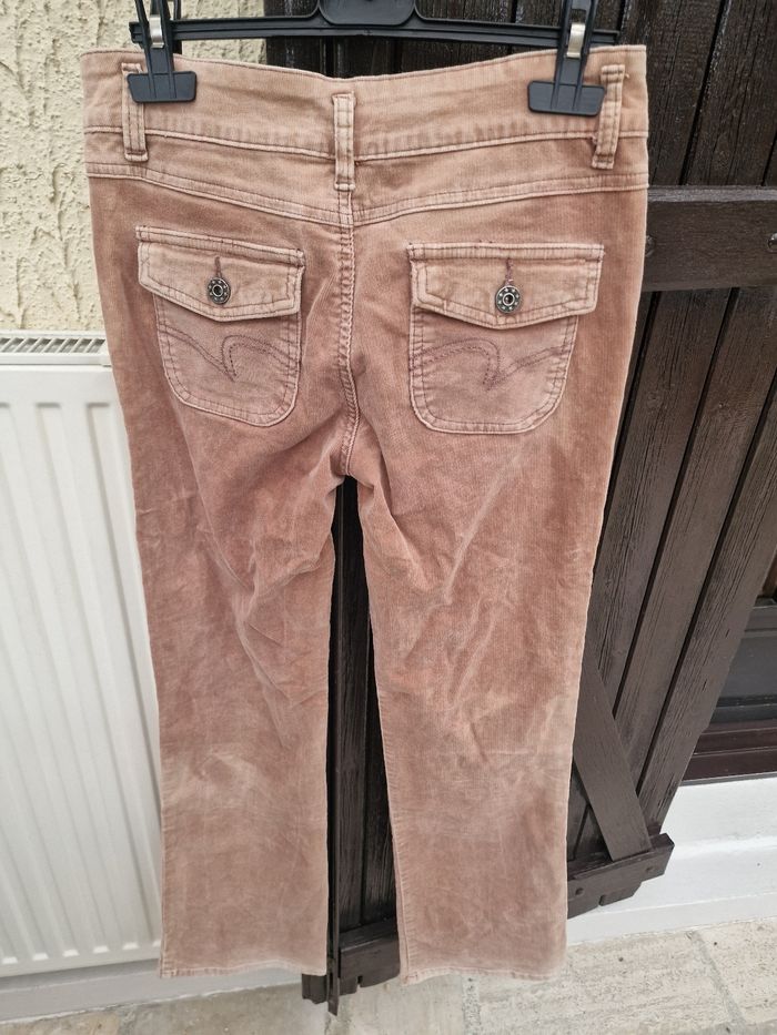 Pantalon en velour rose taille 36 - photo numéro 2