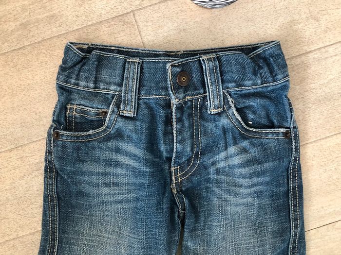 Jean bleu fille Okaïdi - photo numéro 3