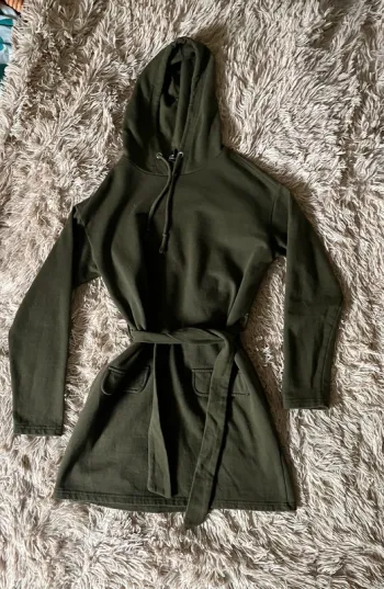 Beautiful khaki dress with a belt and hood, size XS