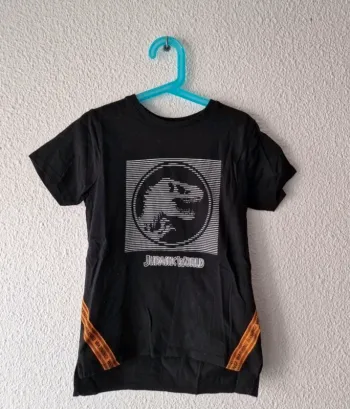 tee-shirt noire jurassic world