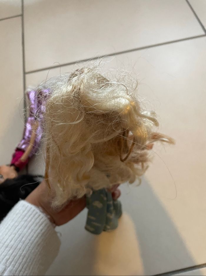 Lot poupée bratz - photo numéro 7