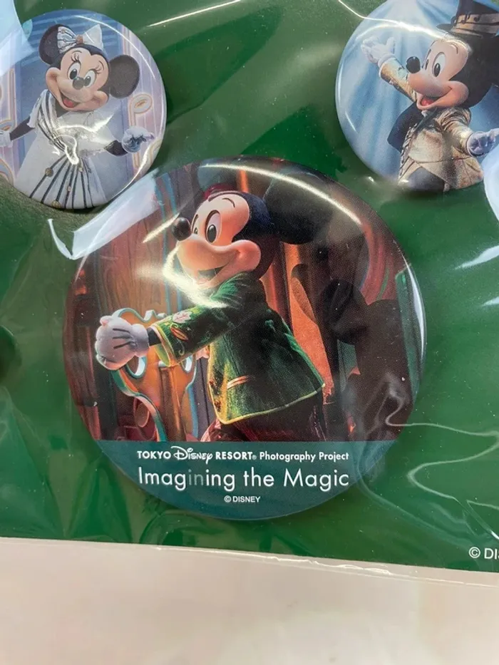 Lot de 3 badges collector Disney - Tokyo Disney Resort - photo numéro 3