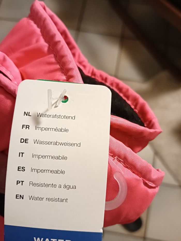 Gants de neige Neuf - photo numéro 4